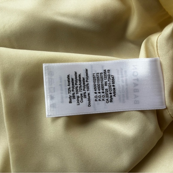 ARITZIA BABATON | Hopper skirt in Acacia | size 6 - Picture 5 of 5